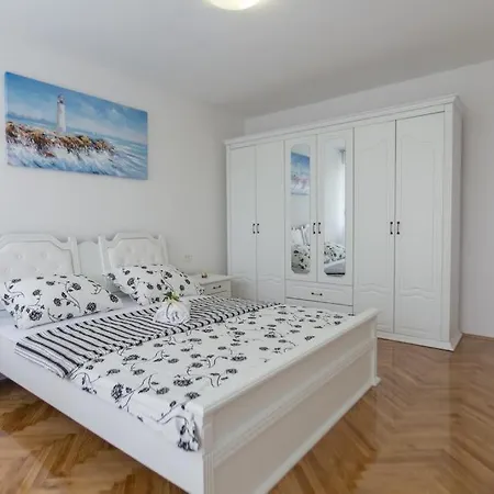 Apartment Diocletian Split